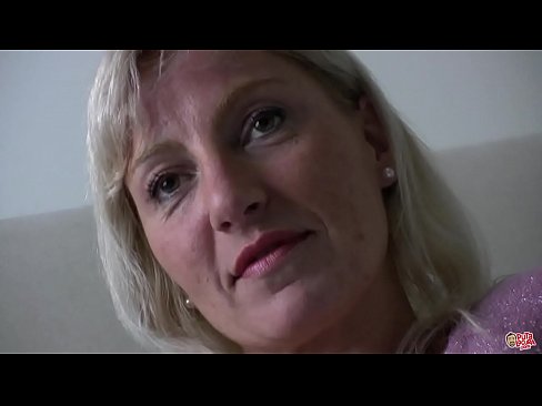 ❤️ A 'mhàthair a tha sinn uile fucked ... Lady, giùlan fhèin! Porno  aig gd.tubesexer-com.ru ﹏